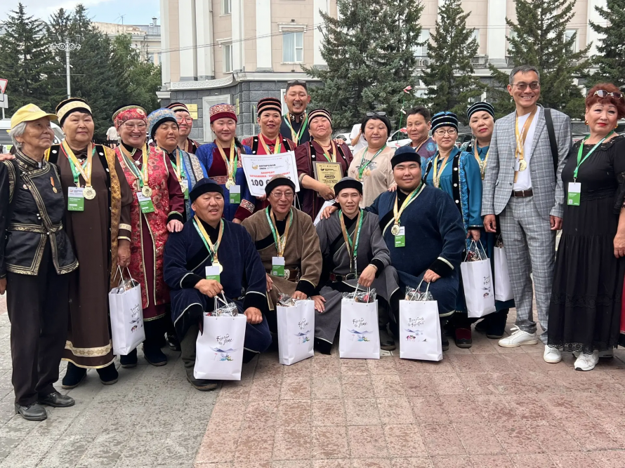 С 1 по 5 июля в Республике Бурятия проходит XVI Международный бурятский национальный фестиваль «Алтаргана-2026». Делегация Иркутской области уверенно заявила о себе на творческих конкурсах фестиваля! Пришло время подвести итоги нашего участия.